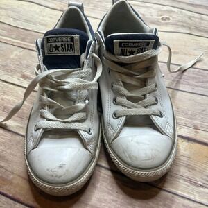 Converse All Star White Leather Women's Size 5 Low Tops Black Tongue Sneakers
